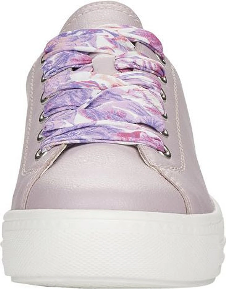 Lilac Lace Up