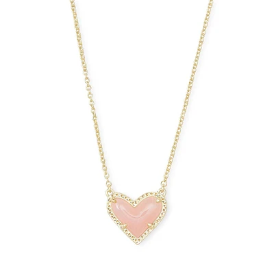 Kendra Scott Ari Heart Pendant Necklace in Rose Quartz