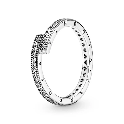 Pandora Sparkling Overlapping Ring