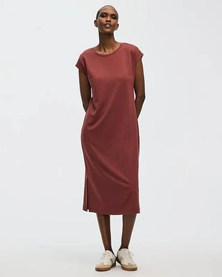 Robe midi à manches très courtes et col rond