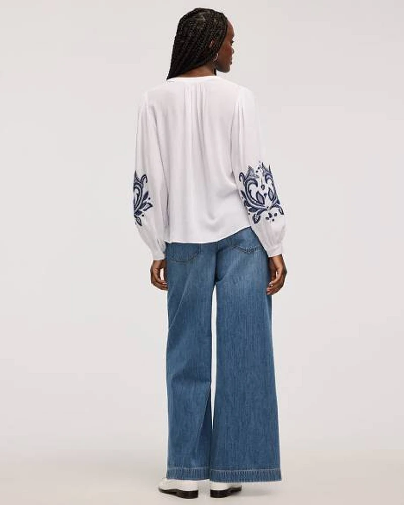 Buttoned-Down Loose Blouse with Crew Neckline