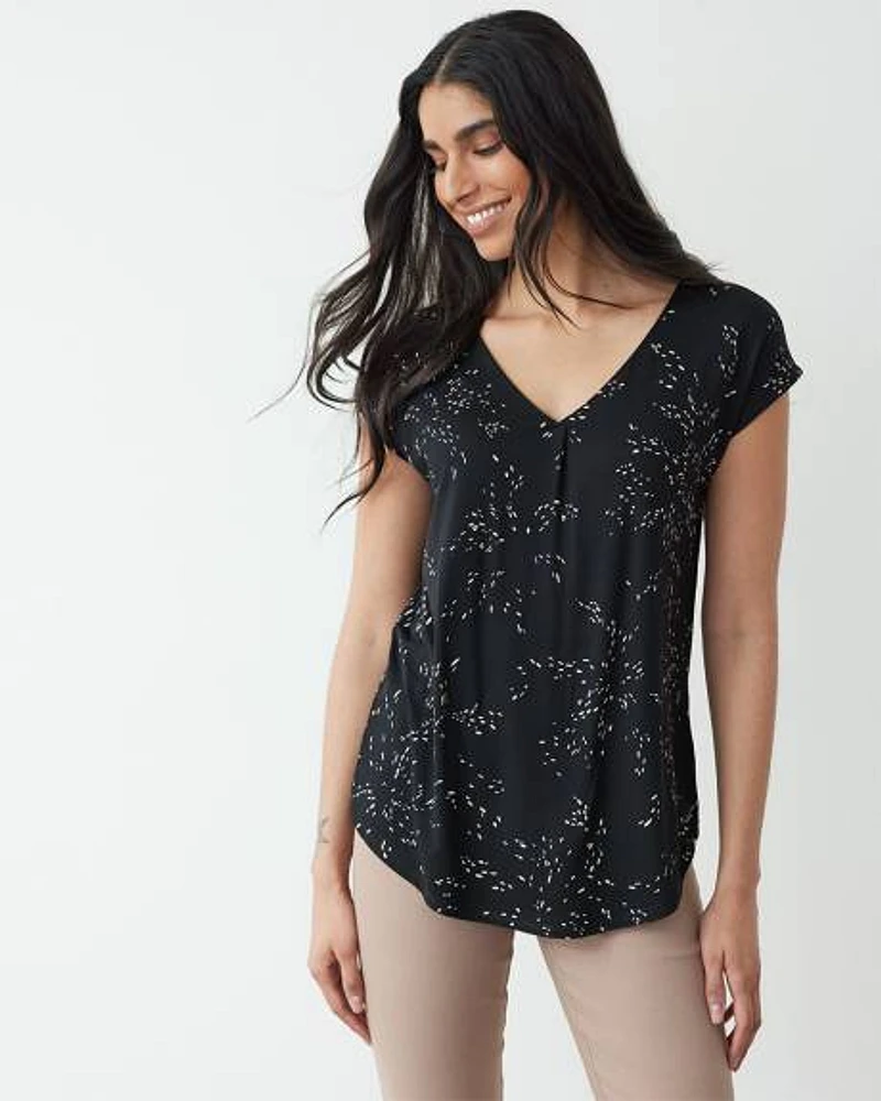 Extended-Sleeve V-Neck Tunic