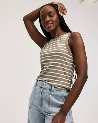 Ribbed Crew-Neck Tank
