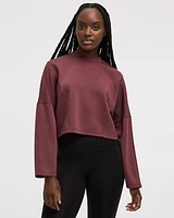 Cropped Long-Sleeve Crew-Neck Sweatshirt
