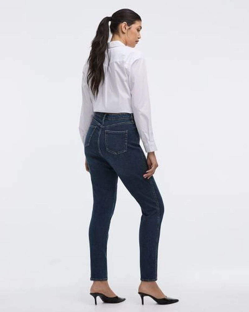 Jean taille haute à jambe étroite