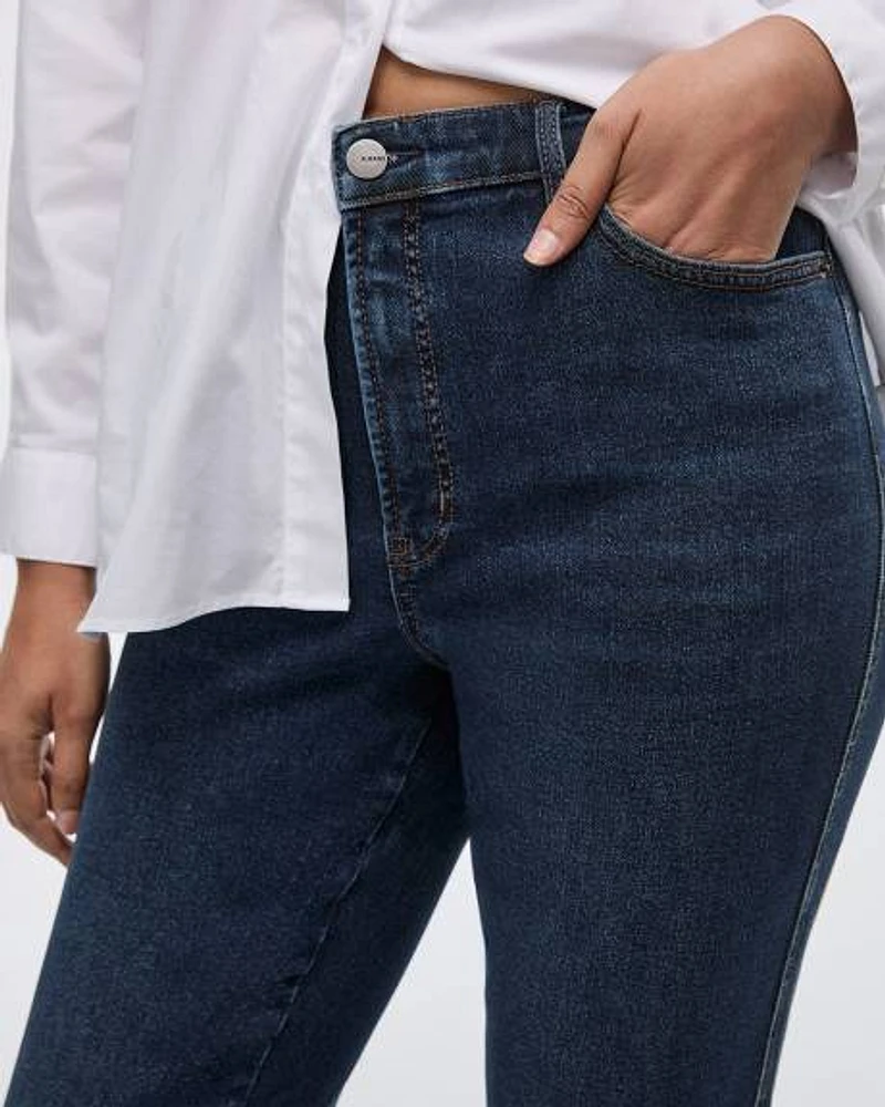 Jean taille haute à jambe étroite