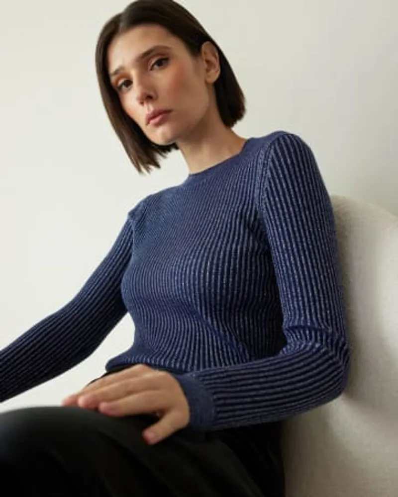 Reitmans Long-Sleeve Crew-Neck Sweater with Metallic Fibres