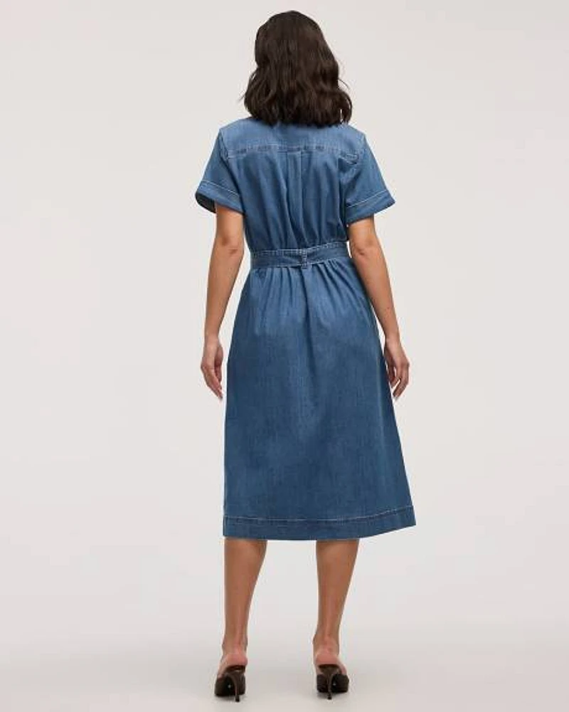 Robe boutonnée en denim à manches courtes