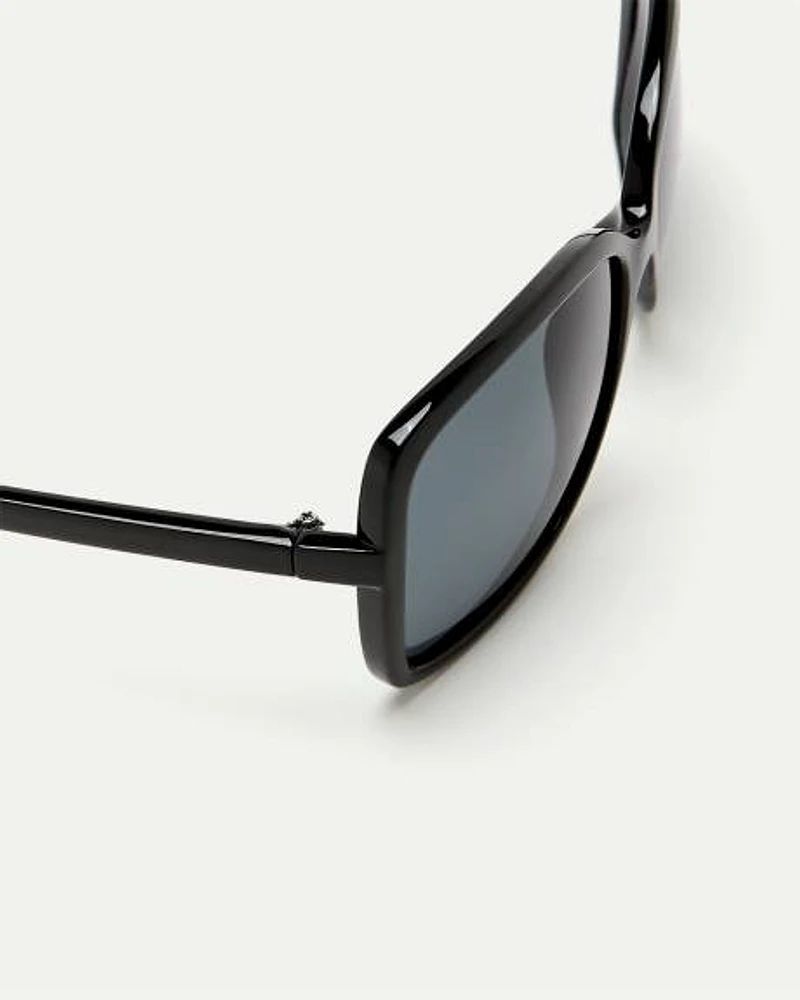 Sunglasses with Square Frame