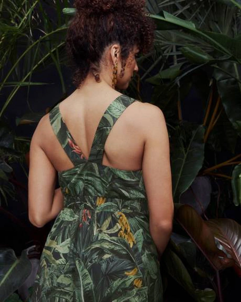 Robe maxi sans manches à col V