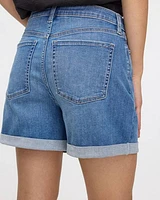 Short en jean à taille mi-haute ourlet roulé