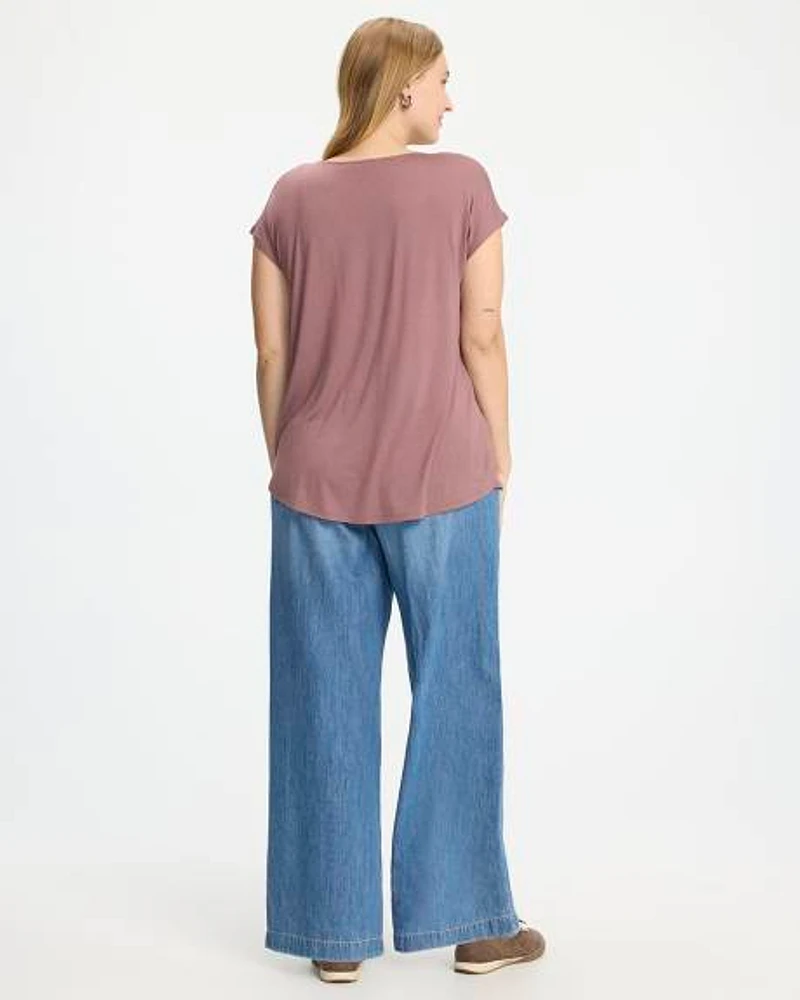 Extended-Sleeve V-Neck Tunic