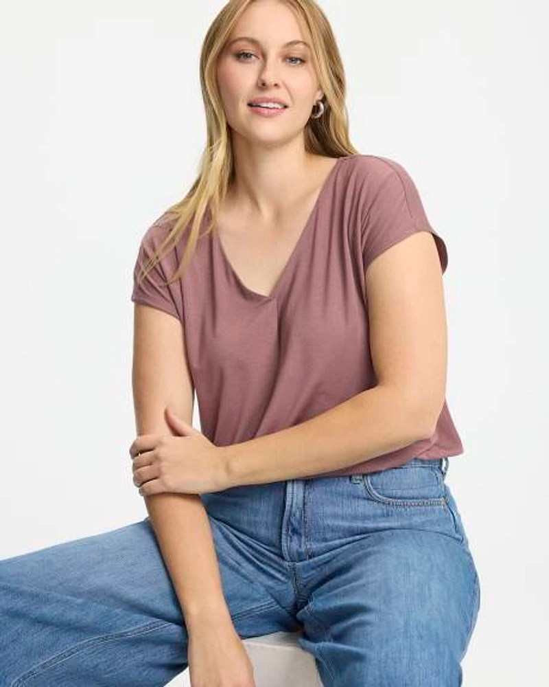 Extended-Sleeve V-Neck Tunic