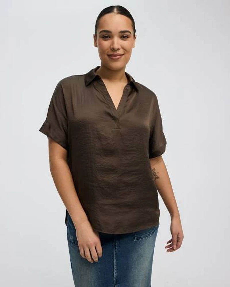 Extended-Sleeve V-Neck Blouse with Shirt Collar