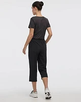 Textured Woven Capri Pant