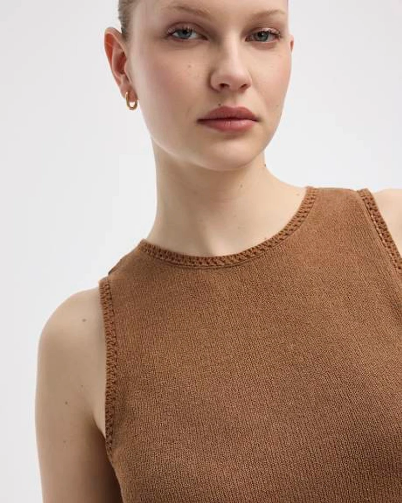 Camisole à col rond avec bordures crochetées