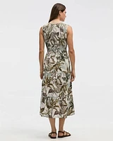 Sleeveless Crew-Neck Tiered Midi Dress