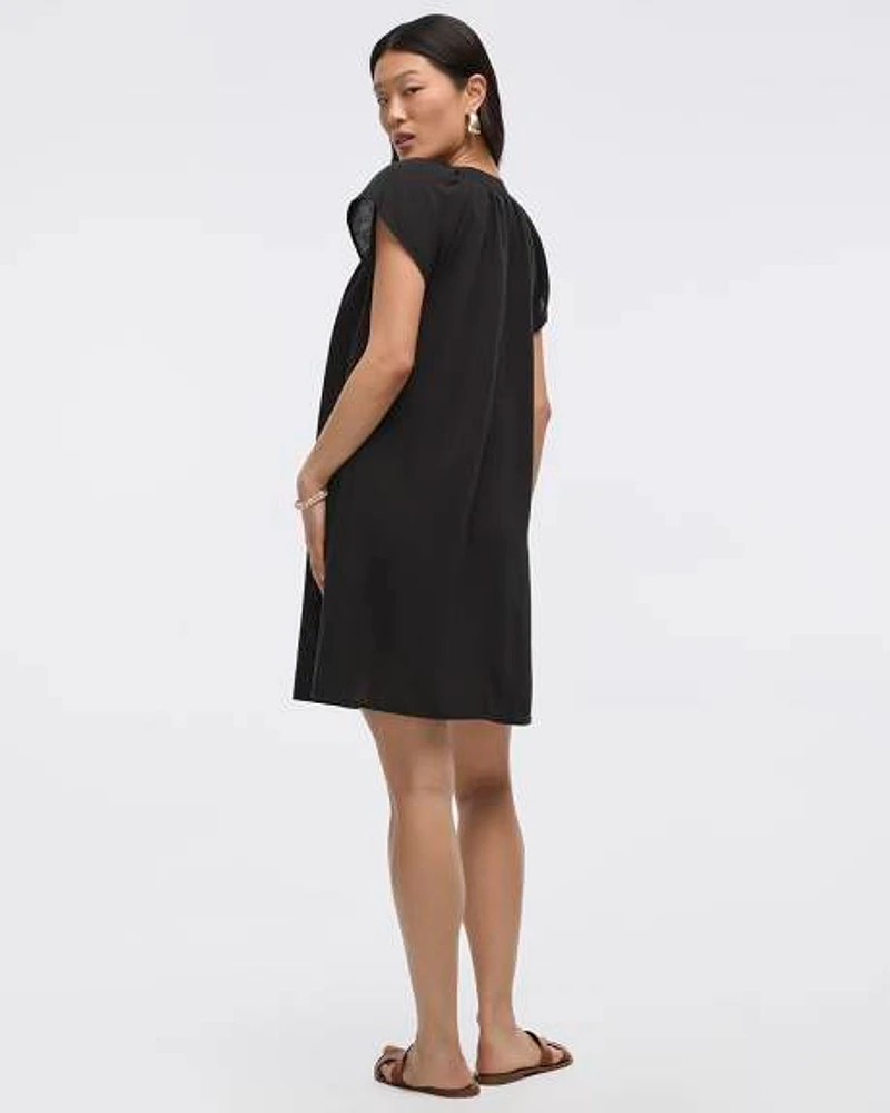 Robe droite à col fendu