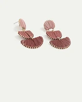 Boucles d'oreilles en raphia avec pendentifs