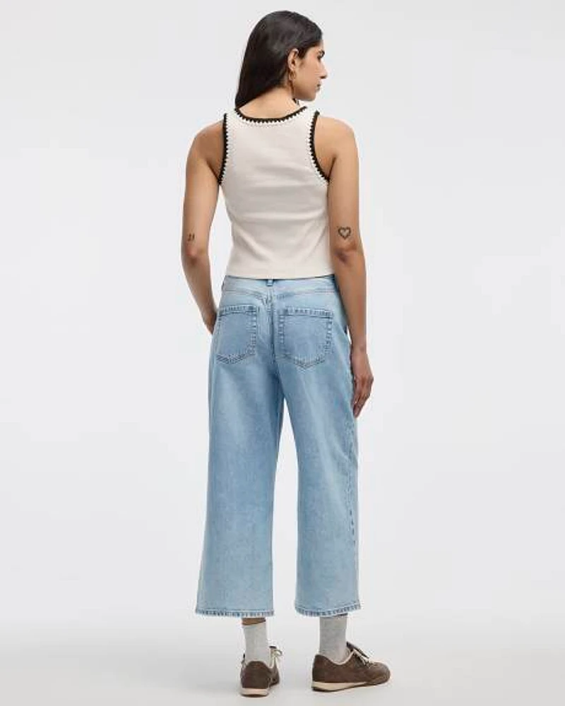 Camisole côtelée à col dégagé