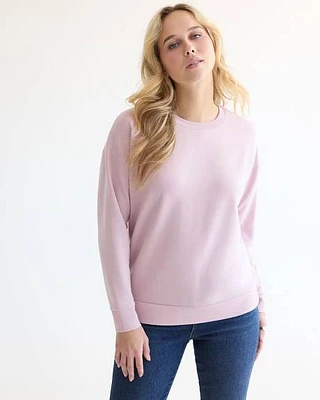 Long-Sleeve Crew-Neck Sweatshirt