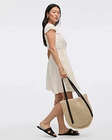 Robe à oeillets manches courtes avec col V