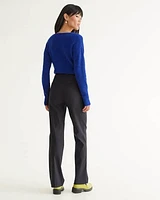 Pantalon à taille haute et jambe évasée