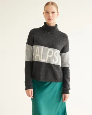 Long-Sleeve Loose Turtleneck Sweater