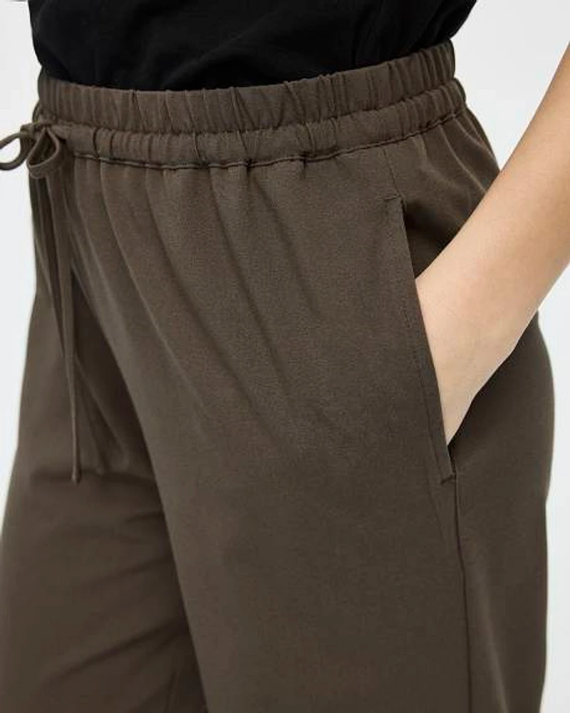 Pantalon à jambe large et taille haute