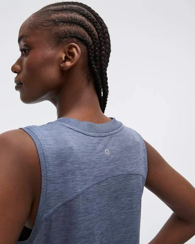 Robe sans manches à col rond