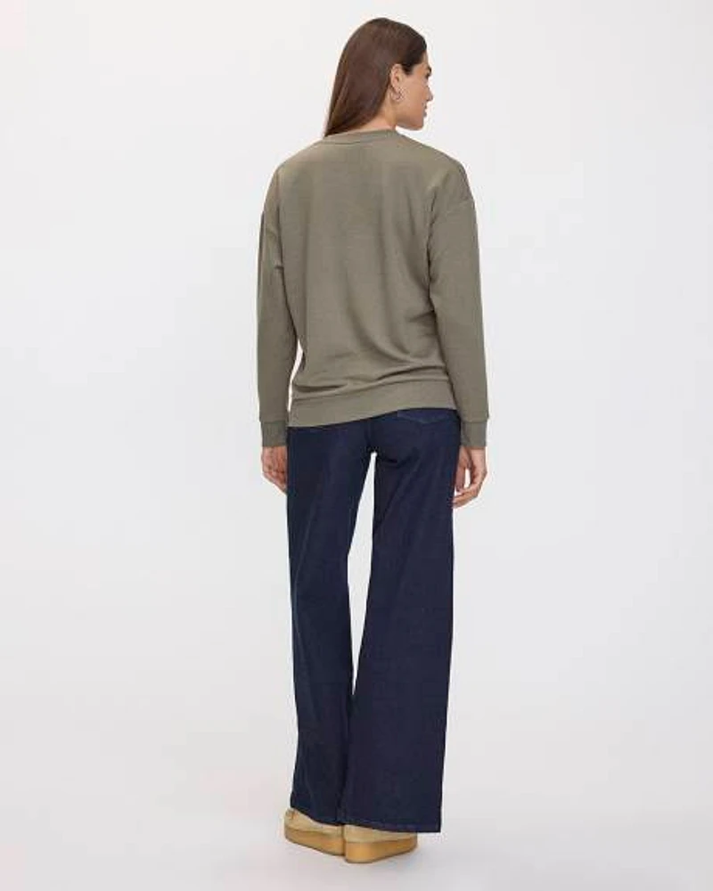 Long-Sleeve Crew-Neck Sweatshirt