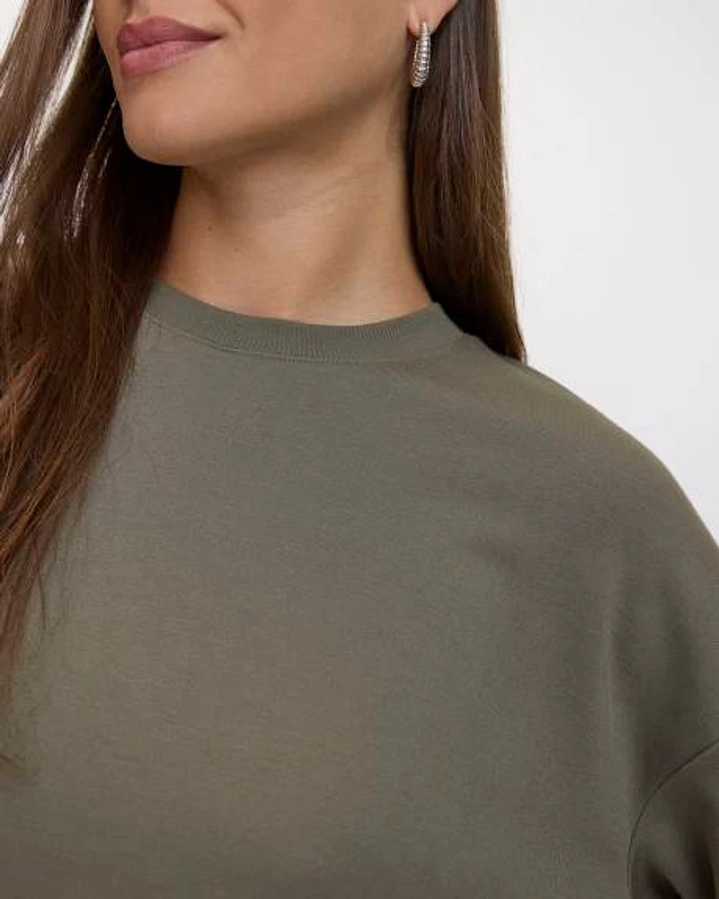 Long-Sleeve Crew-Neck Sweatshirt