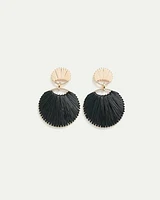 Boucles d'oreilles en raphia avec pendentifs ronds