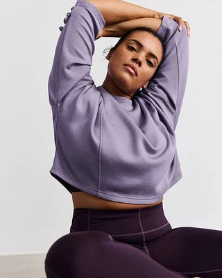 Cropped Long-Sleeve Crew-Neck Sweatshirt