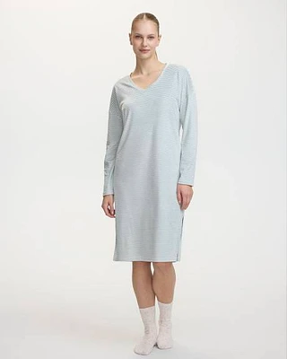 Long-Sleeve Velvet Nightie