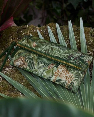 Jungle Clutch