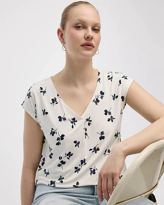 Extended-Sleeve V-Neck Tunic