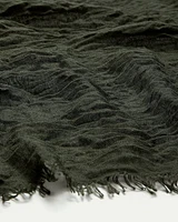 Foulard à bordures effilochées