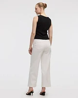 Sleeveless Buttoned-Down Vest