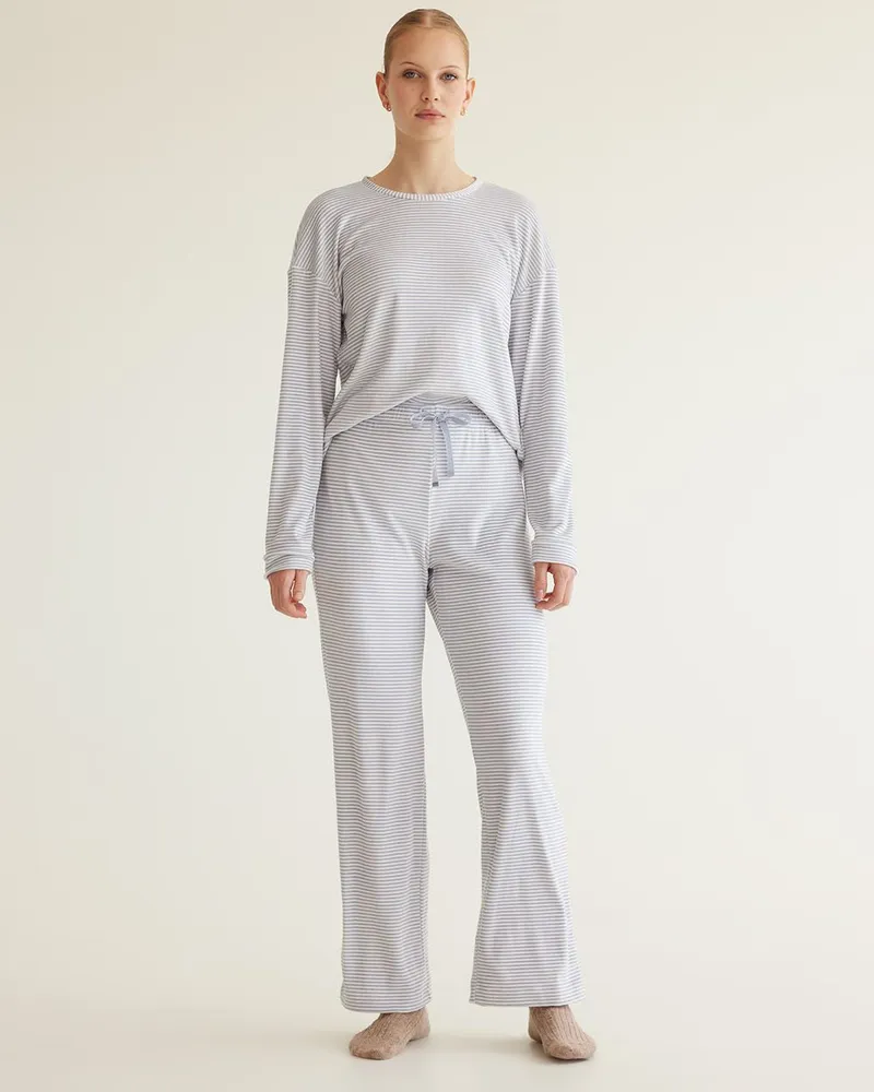 Reitmans Straight-Leg Ultra-Soft Velvet Pyjama Pant - R Line