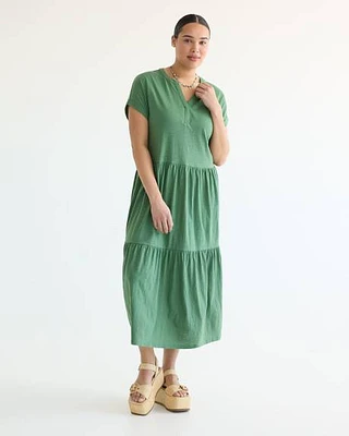 Short-Sleeve Tiered Midi Dress with Split Neckline