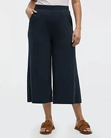 Stretch Pull-On Gaucho Pants
