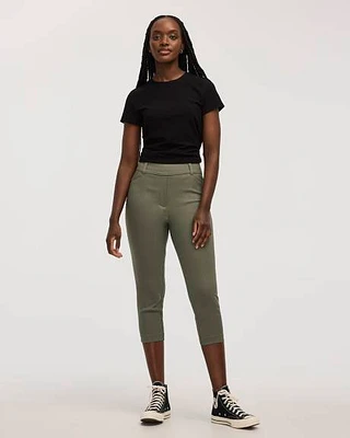 Pantalon capri à jambe étroite et taille haute