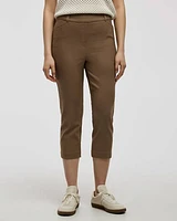 Pantalon capri à jambe étroite et taille haute