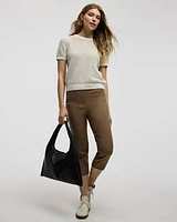 Pantalon capri à jambe étroite et taille haute