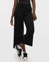 Pantalon court à jambe large en scuba