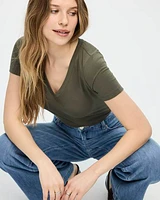 T-shirt ajusté à col V