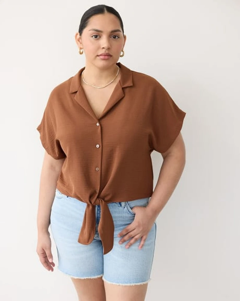Short-Sleeve Buttoned-Down Blouse with Self-Tie at Waist