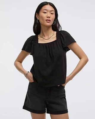 Blouse à col carré et manches courtes volants