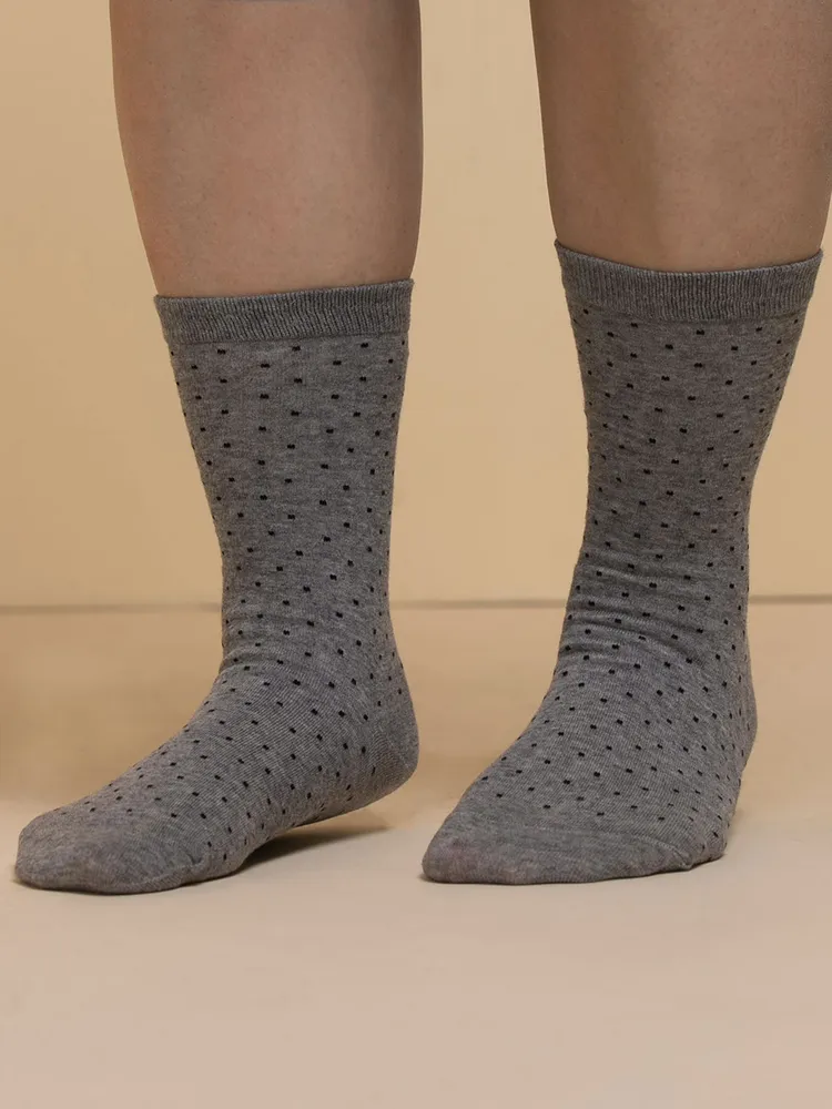 Fine Dot Crew Socks